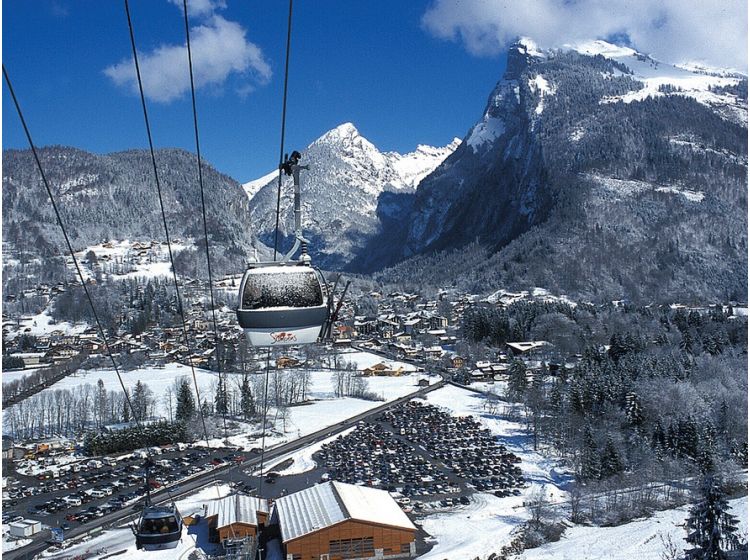 Skidorf Altes, monumentales Skidorf mit vielen Aktivitäten-1