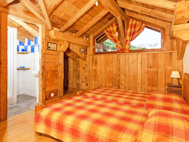 Ferienhaus Lavassaix Mit Sauna