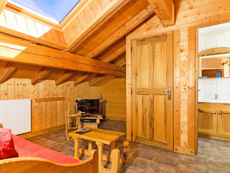 Ferienhaus Lavassaix Mit Sauna