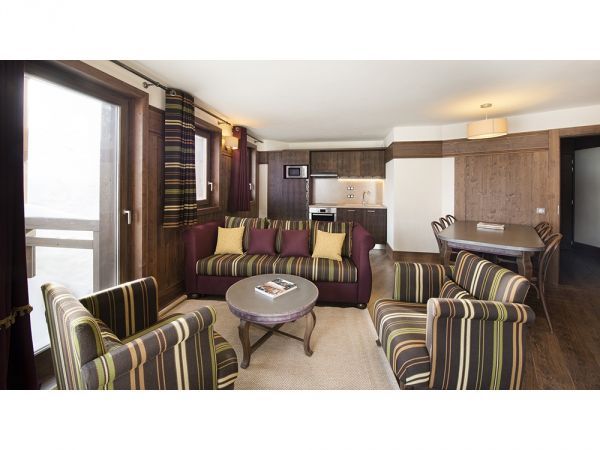 Ferienwohnung Montagnettes Le Hameau du Kashmir