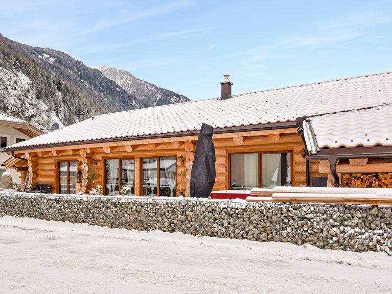 Ferienwohnung Alpenchalet Montana