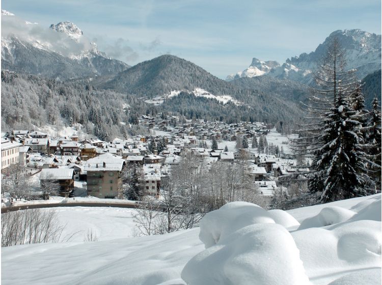 Skidorf Malerisches italienisches Skidorf mit vielen Aktivitäten-1